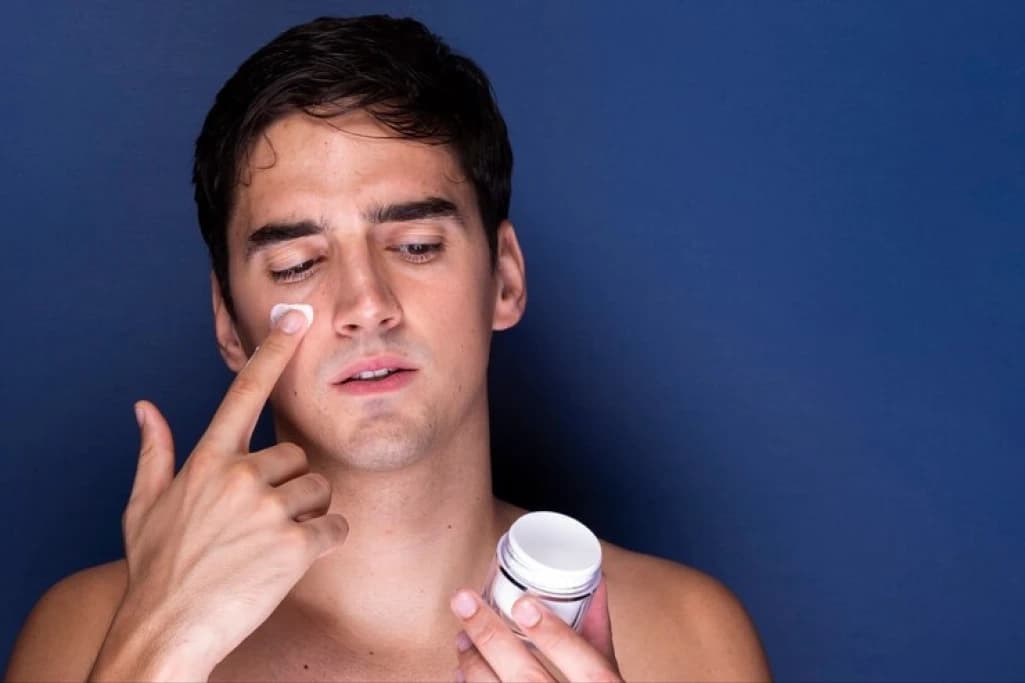 Jangan Gengsi! Cowok juga Butuh Skincare, Ini Alasannya!