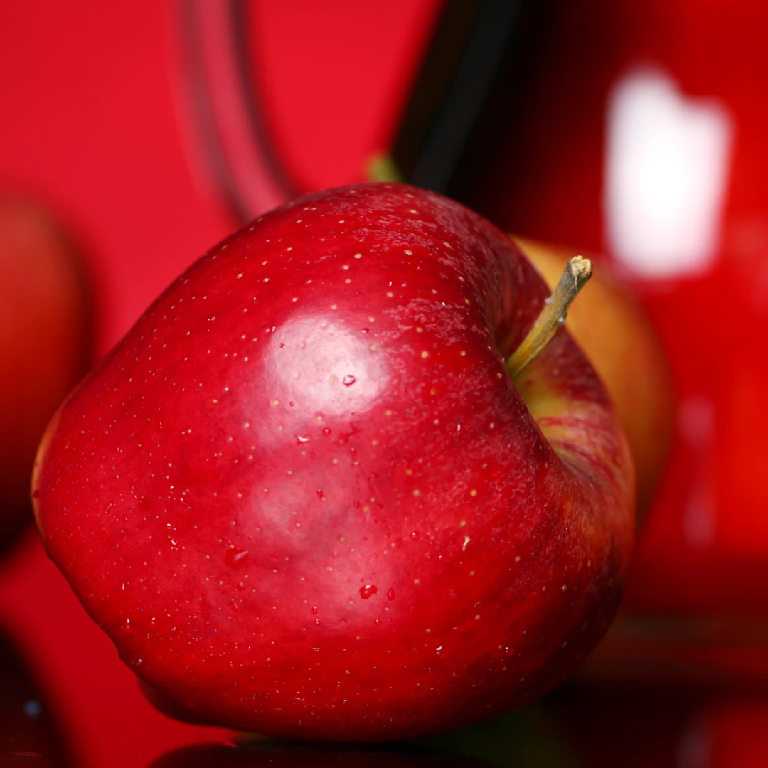 Red Apple